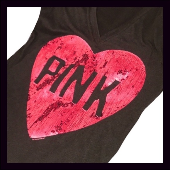 Vintage VS PINK Sequin Heart Tee 2011 Black V-Neck "PINK" Shirt NWT - Size Small - Picture 4 of 8